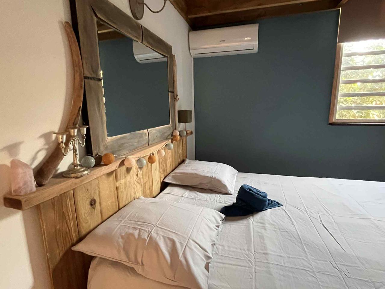 L'une des chambres doubles.